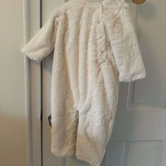 Pottery Barn Kids Polar Bear Costume 12-24 Months - Picture 3 of 8